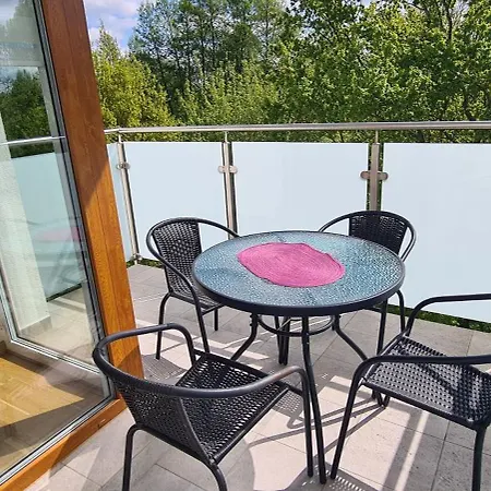 Apartment Mieszkanie Nad Ilawka - 2 Pokoje, Kuchnia, Lazienka, Balkon, Parking, Wi-fi