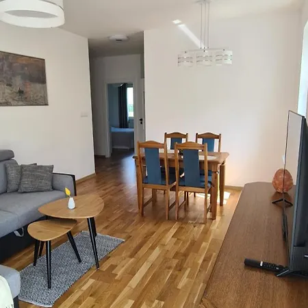 Mieszkanie Nad Ilawka - 2 Pokoje, Kuchnia, Lazienka, Balkon, Parking, Wi-fi 公寓 Iława